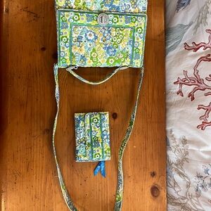 Vera Bradley Floral Green and Blue Women's Bag Set